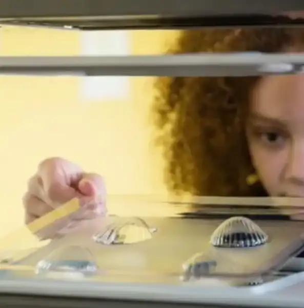 May - ko FormBox Pet-G Levha 0.50 mm 24x24 cm/40 Adet)